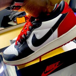 Jordan 1 Retro low Bred preowned
